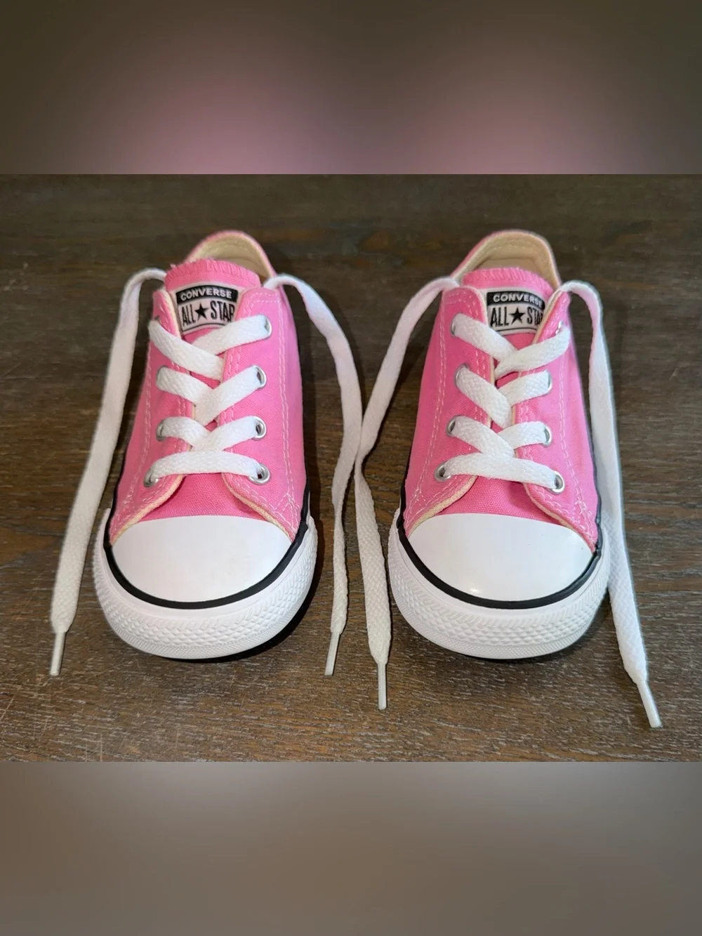 Pink Converse All Star Chuck Taylor Low Top Sneakers size 8